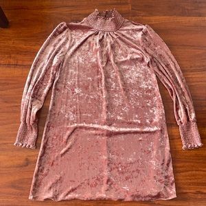 Ali & Jay pink velvet  dress size small